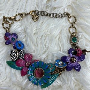 Colorful flower necklace